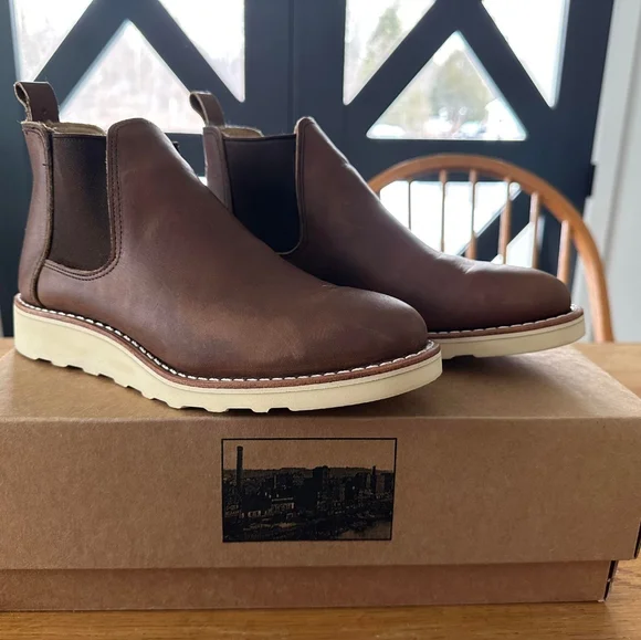 *SOLD* Red Wing 3445 Heritage Women's Classic Chelsea Boot in Amber Harness NIB - Picture 1 of 7